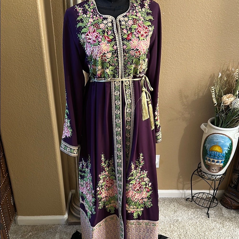 Thobe/kaftan